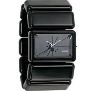 NIXON - The Vega Watch - Black
